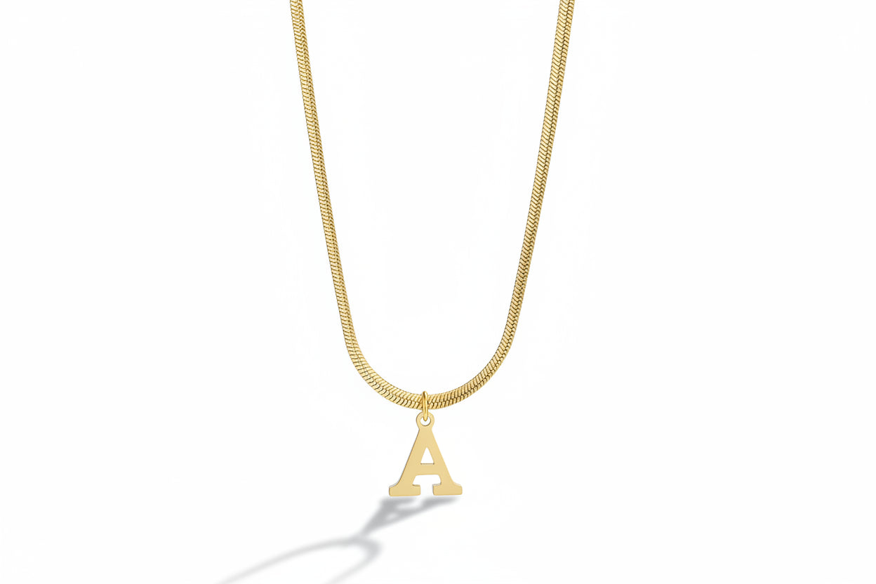 Collar Esencia con Inicial personalizado